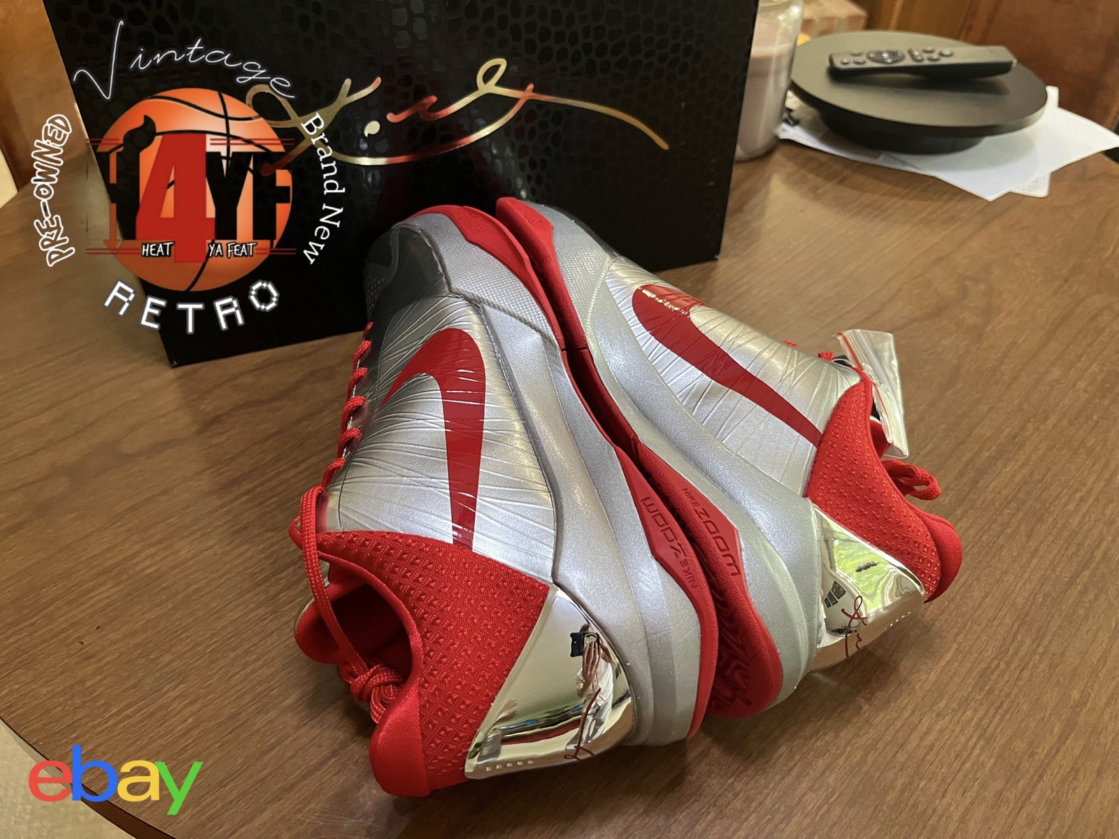 Kobe 5 Protro Caitlin Clark “Rookie of the Year” Sz 12