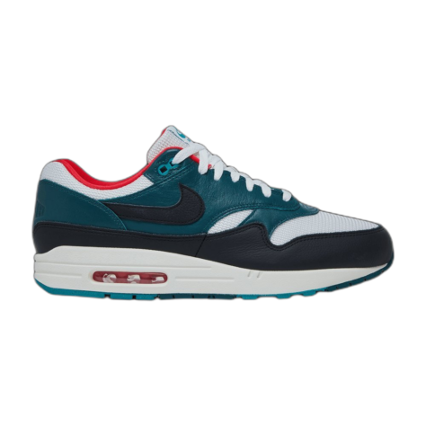 Nike Air Max 1 x Lebron “Liverpool”