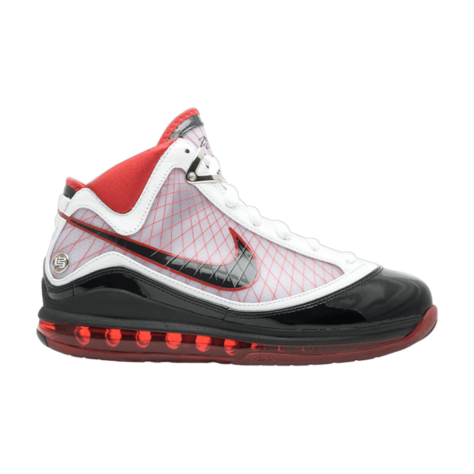 Nike LeBron 7
