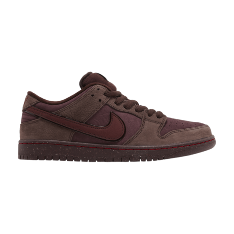 Nike SB Dunk Low “City of Love”