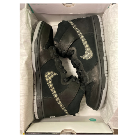 Black Bar x Nike SB Dunk High — (AH9613-002)
