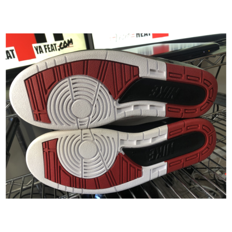 Air Jordan 2 Low OG “Chicago” — White/Varsity Red-Black (832819-101)
