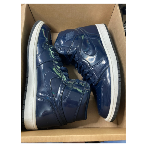 DSM x Air Jordan 1 Retro High OG — Obsidian/White-Fammit White (789747-401)