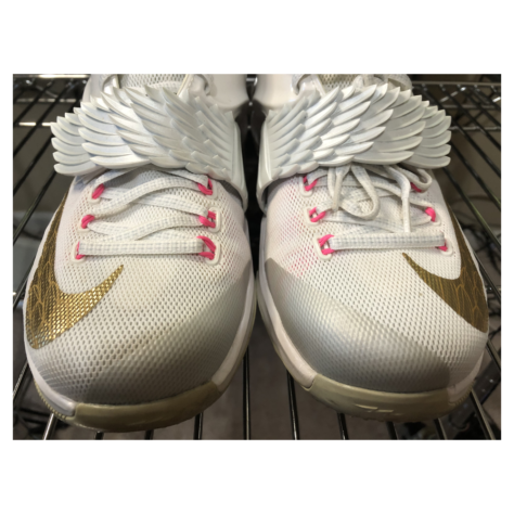 Nike KD 7 PRM “Aunt Pearl” — White/Metallic Gold-Pink Pow-Pure Platinum (706858-176)