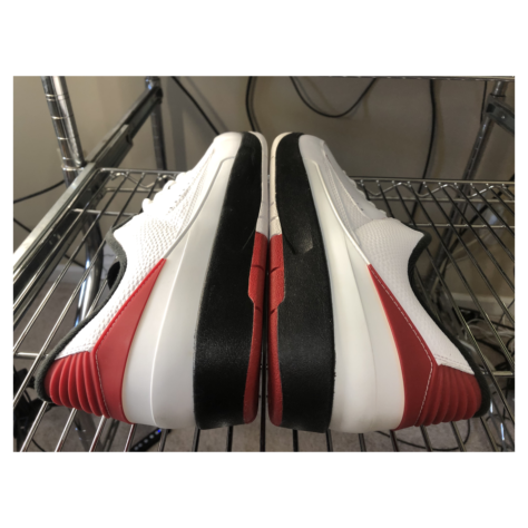 Air Jordan 2 Low OG “Chicago” — White/Varsity Red-Black (832819-101)