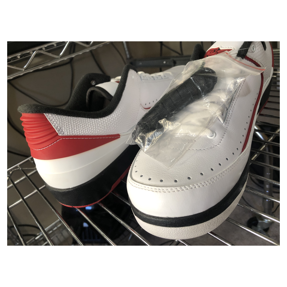 Air Jordan 2 Low OG “Chicago” — White/Varsity Red-Black (832819-101)