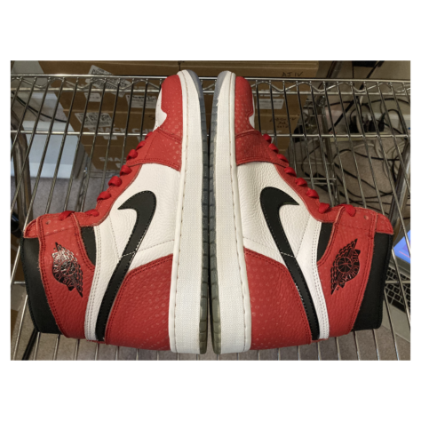 Air Jordan 1 Retro High OG “Origin Story” — Gym Red/Black-White-Photo Blue (555088-602)
